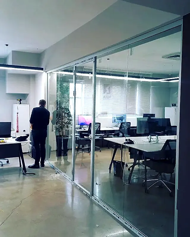 Proline Sistem Hoppe Kapılı Cam Bölme