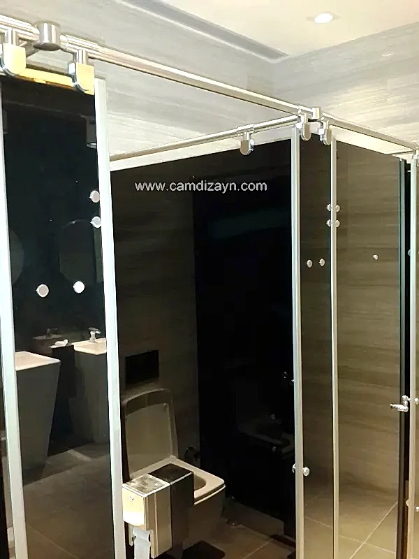 İtalyan Aksesuarlı Cubicle