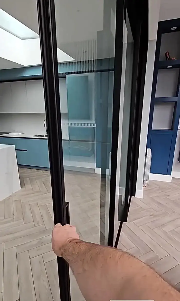 Senkronize Sürgülü Cam Kapı